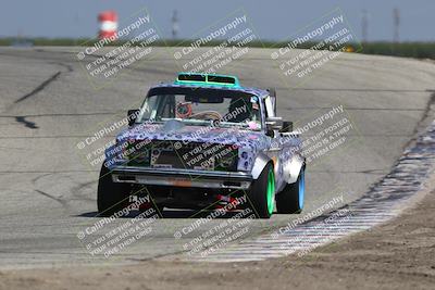 media/Sep-28-2025-24 Hours of Lemons (Sun) [[5dfe0e5f6e]]/12pm (Outside Grapevine)/